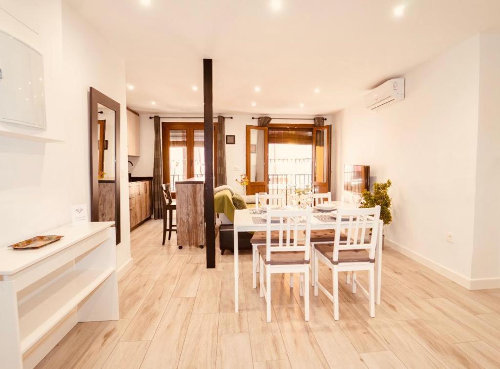 グラナダPrecioso Piso En Pleno Centro Con Parking Opcionalアパートメント エクステリア 写真